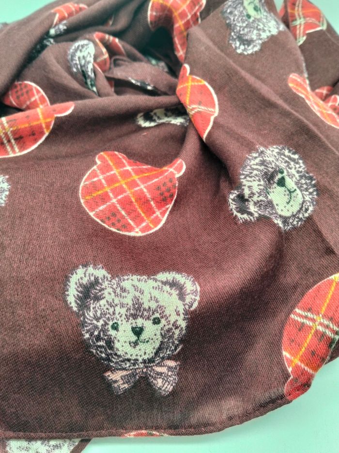 Écharpe bordeaux ourson - photo numéro 3