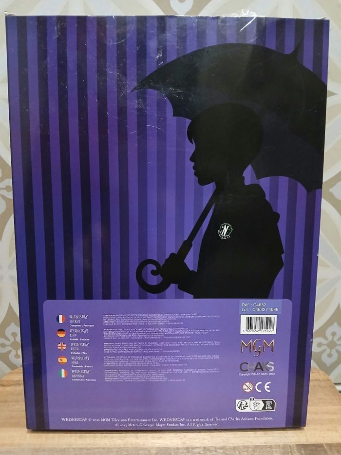 Déguisement perruque Mercredi Addams - photo numéro 2