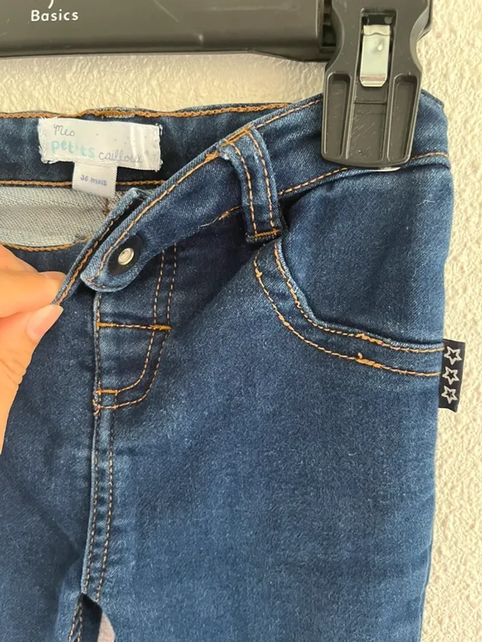 Jean mes petits cailloux taille 3 ans 💫 - photo numéro 3