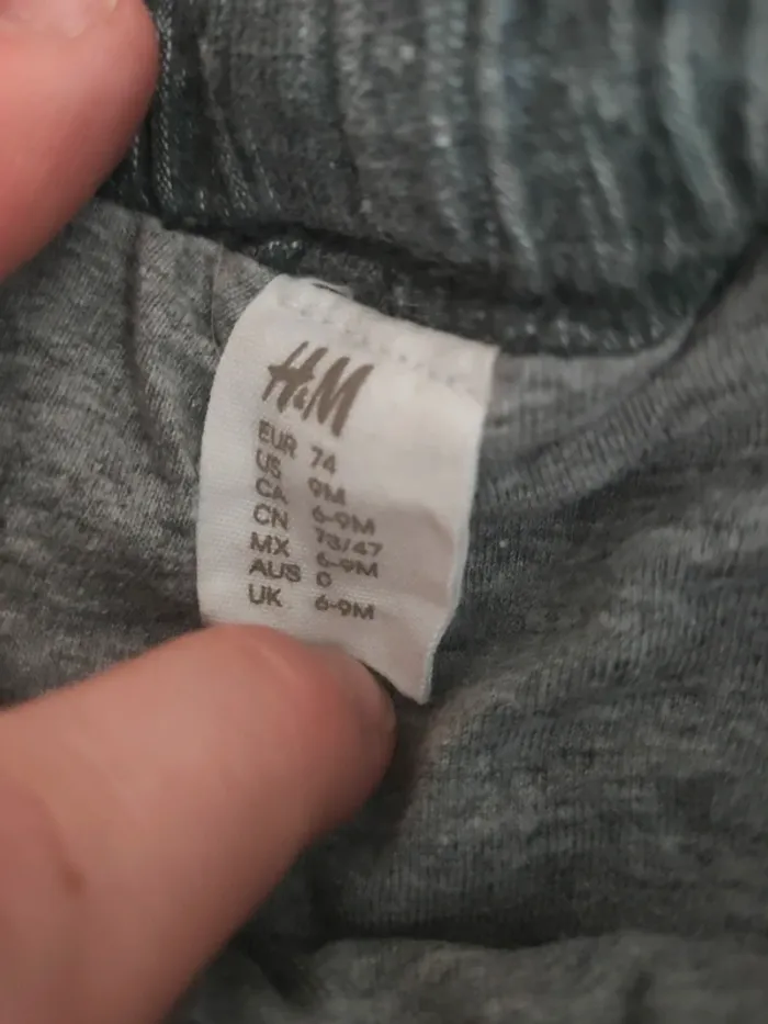 Lot de 2 pantalons matière velours 6-9 mois - photo numéro 4
