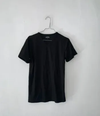 T-shirt noir homme taille 38