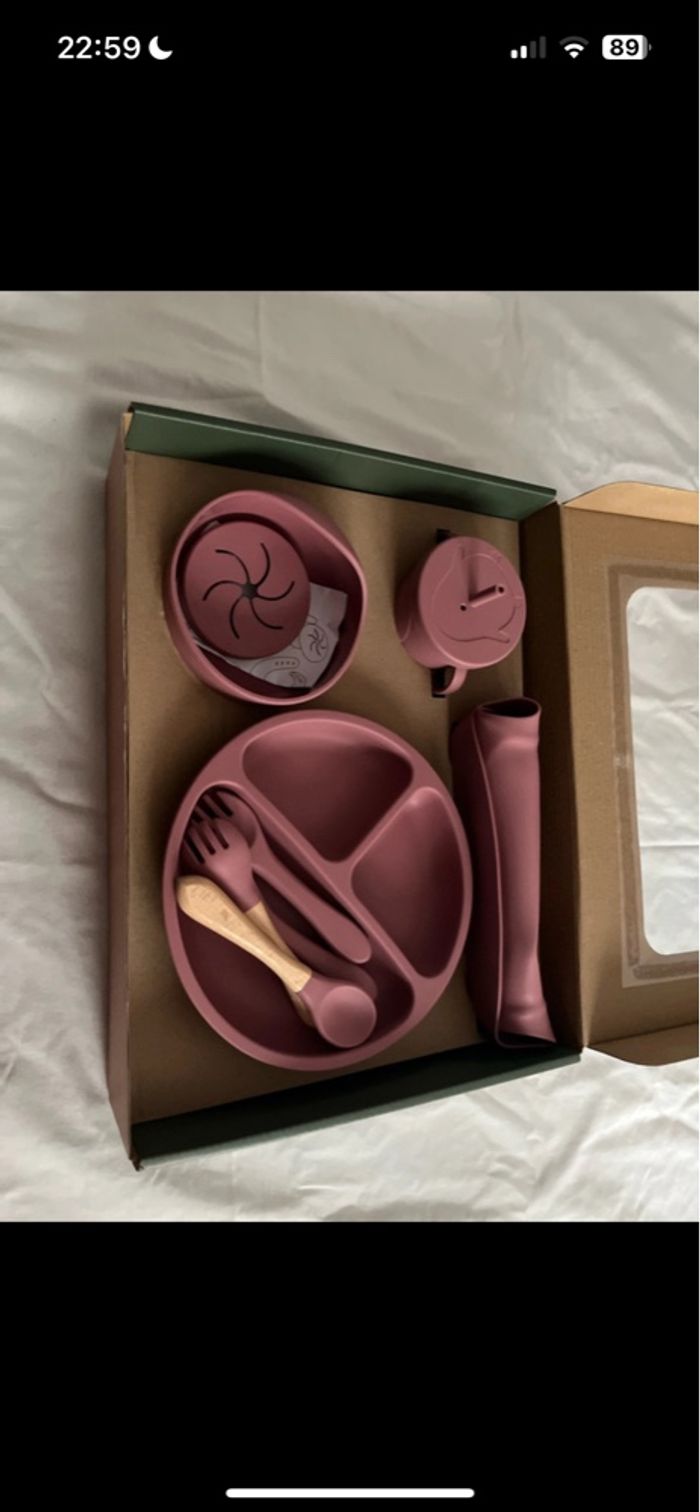 Set de repas en silicone rose pour enfant 10 pièces - photo numéro 2