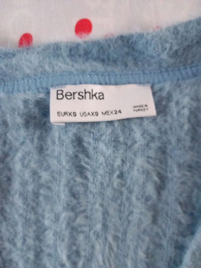 Pull taille xs bershka - photo numéro 2