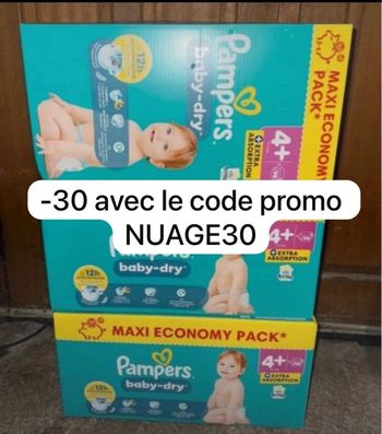 Trois cartons de couches Pampers taille 4 plus 