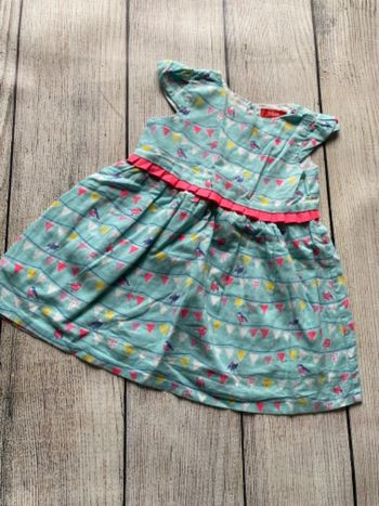 Magnifique Robe 🌺 12 mois