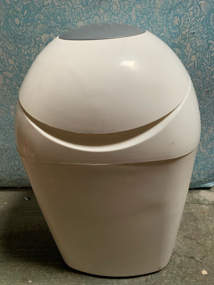 Poubelle à couches - photo numéro 2