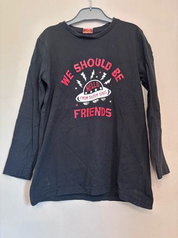 🌷T-shirt manche longue noir motif rouge 8 ans tape à l’œil 🌷