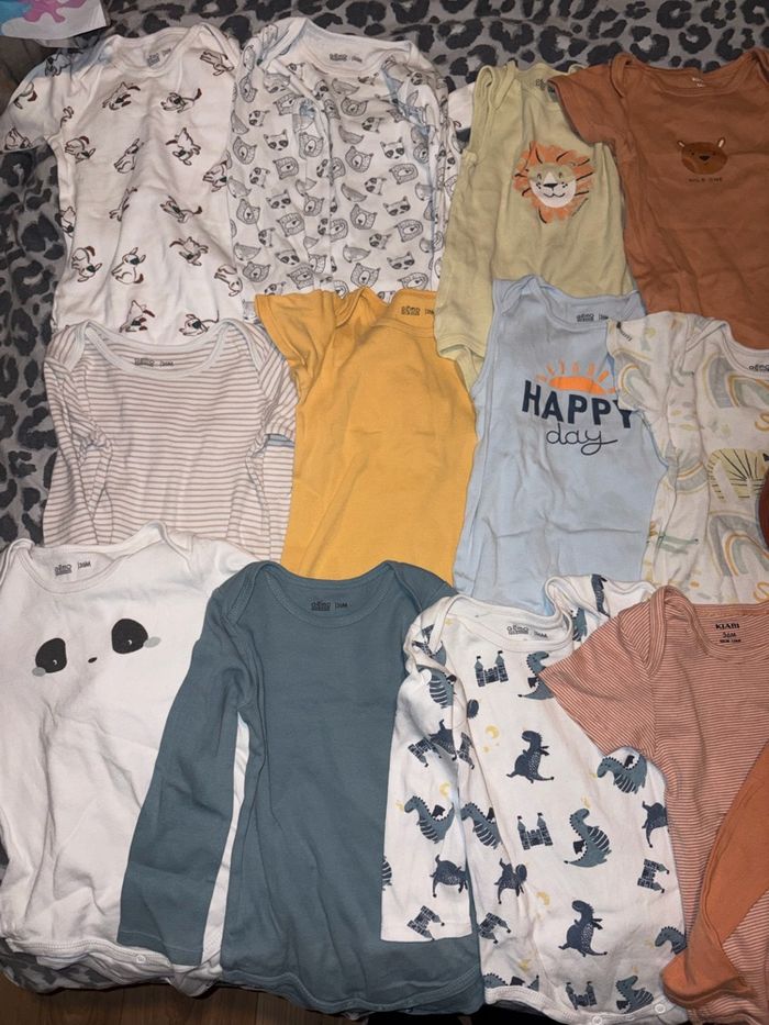 Lot body garçon - photo numéro 4