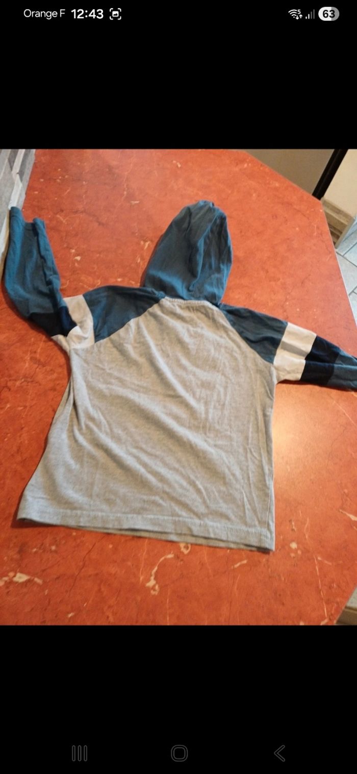 T.shirt garçon taille 5 ans - photo numéro 3