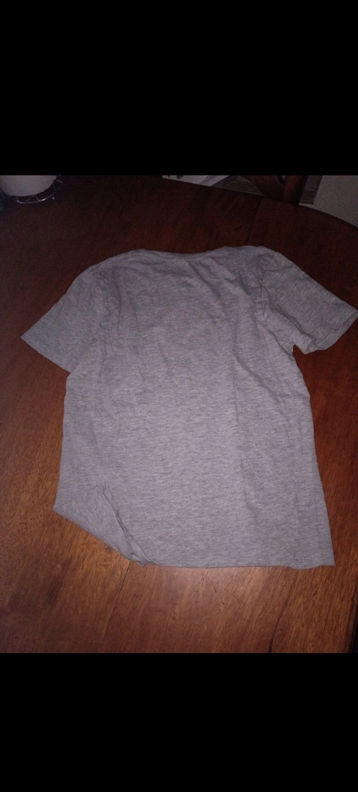 T shirt - photo numéro 3