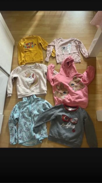 Lots vêtements 8 ans pull