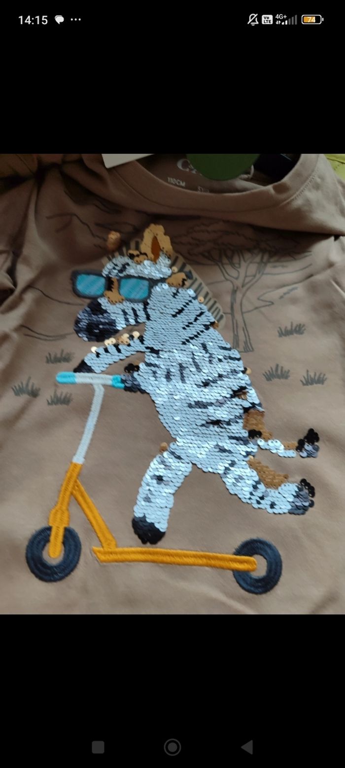 Lot tee shirt garçon 5/6 ans c et a - photo numéro 4