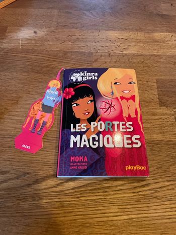Livre Kinra Girls Numéro 18 Les portes magiques