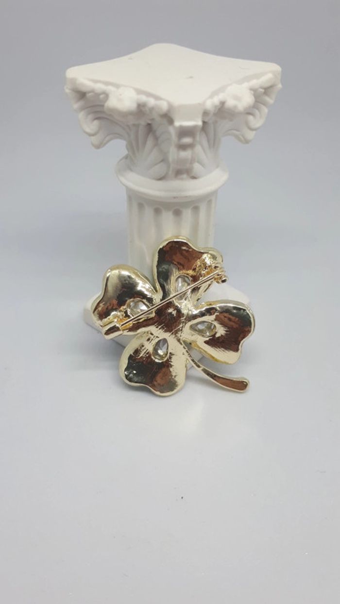 Magnifique broche chance - photo numéro 2