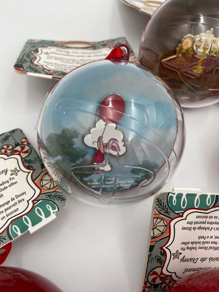 Lot de 6 coffrets cadeaux mystère et pin’s Disney édition limitée – Boule Disney / Ornements - photo numéro 6