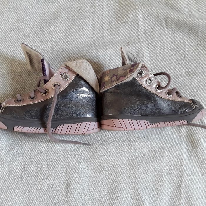 Chaussures bébé fille pointure 21 - photo numéro 4