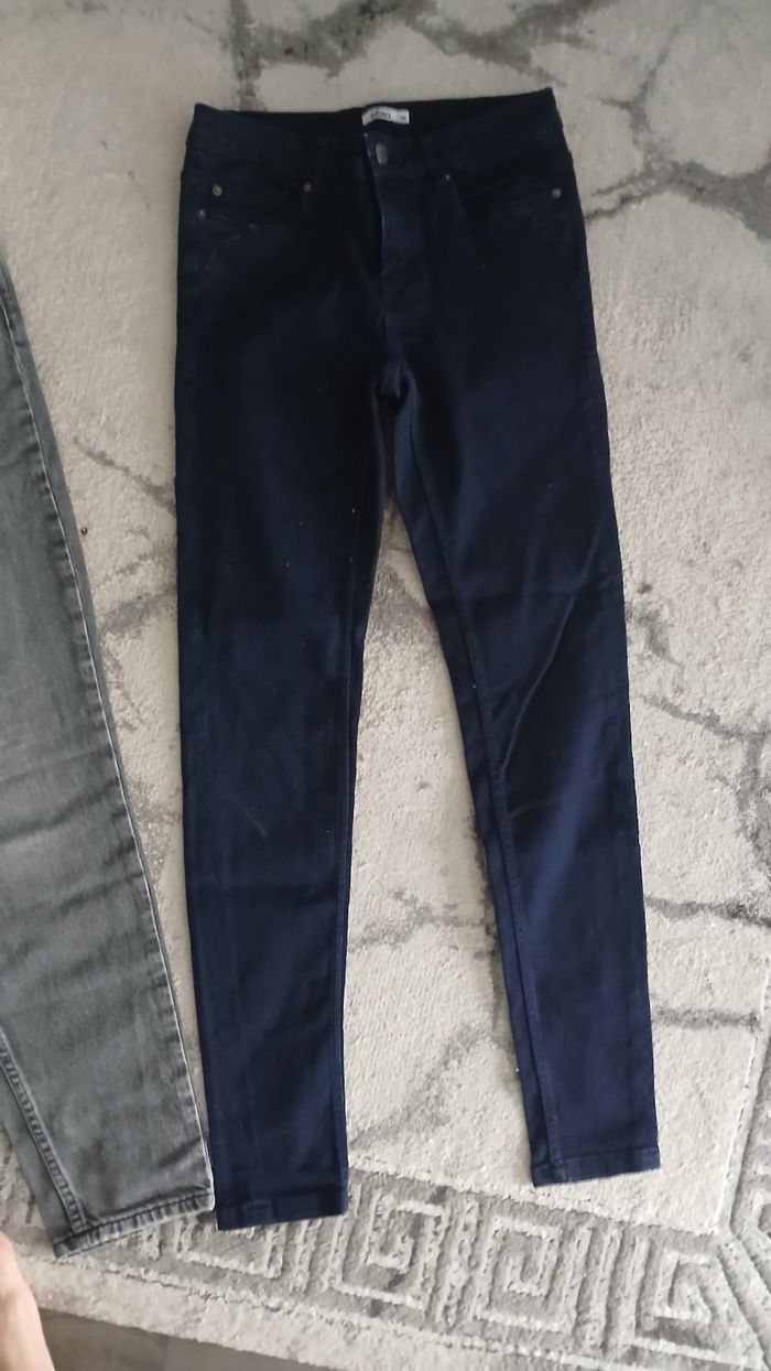 Lot de 2 jean taille 36 - photo numéro 2