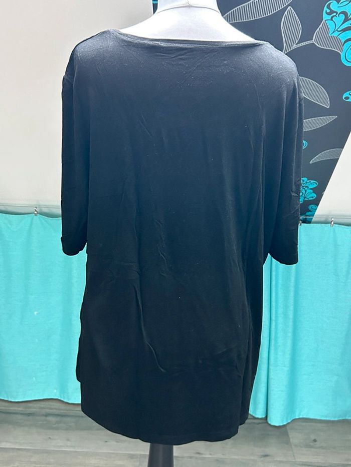 T-shirt noir XL motif cœur - photo numéro 4