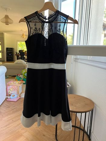 Robe femme dentelle noir 36