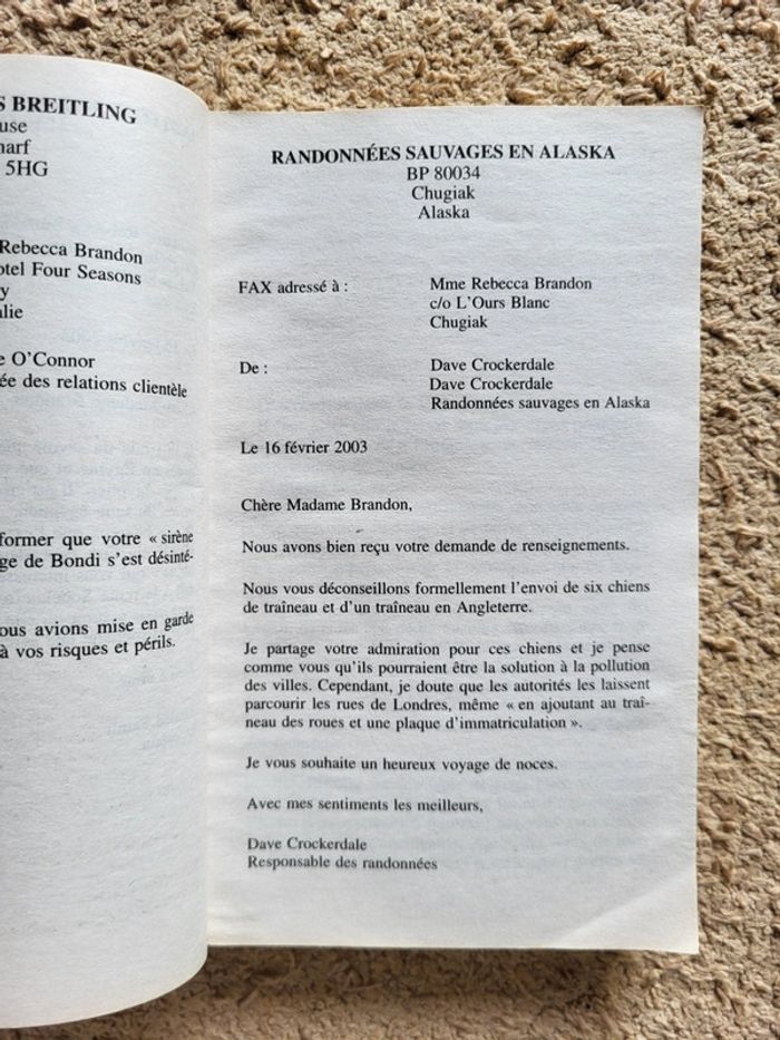 Lot de 2 romans de Sophie Kinsella : L'accro du shopping a une sœur et Samantha bonne à rien faire - photo numéro 6