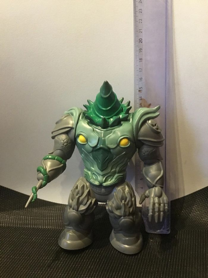 Figurine Power Rangers Dino Fury battle attackers Shockhorn