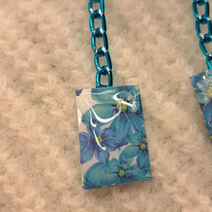 Boucles d'oreilles pendante bleu vert - photo numéro 4