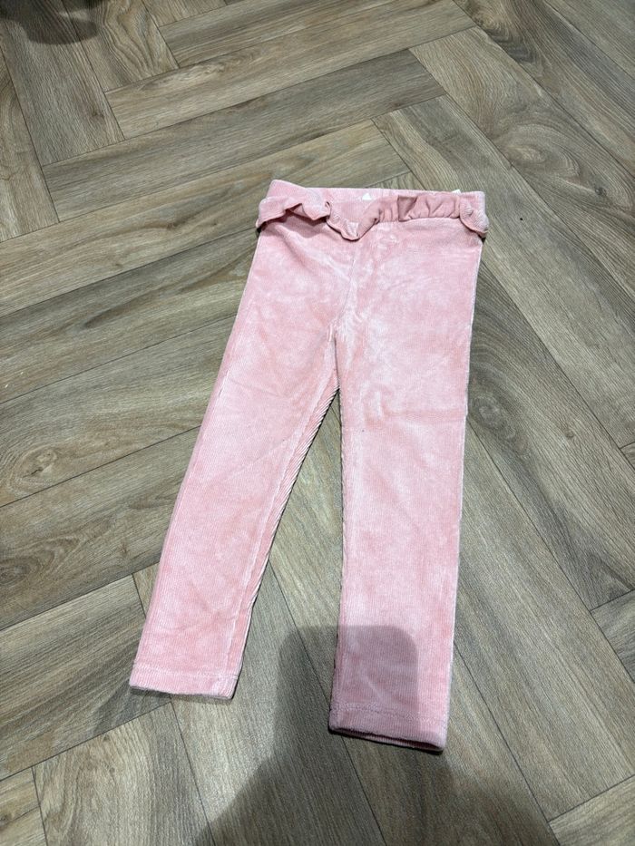 Lot pantalons - photo numéro 2