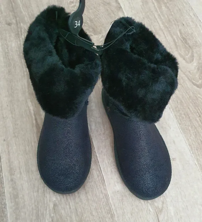 Bottines noires fourrées taille 34 - neuves - photo numéro 3
