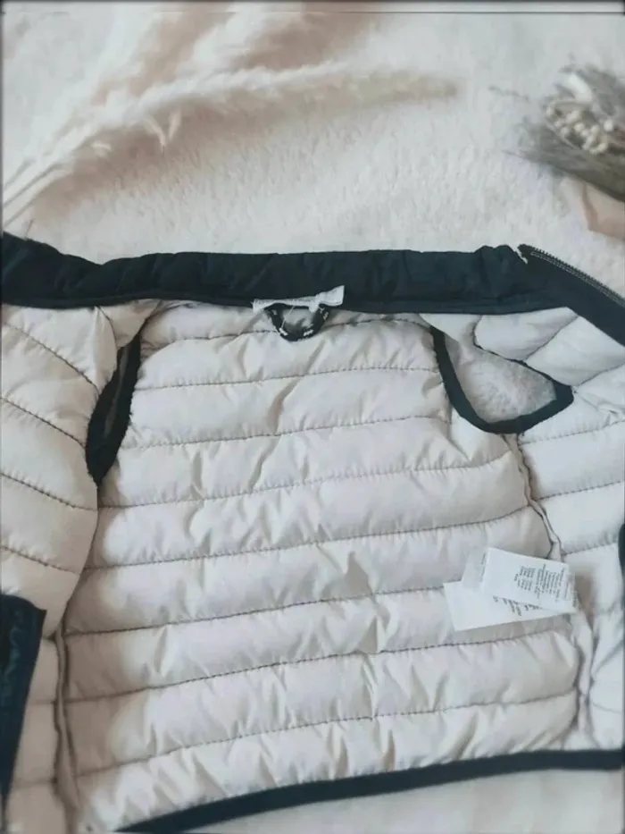 Veste sans manche - photo numéro 2