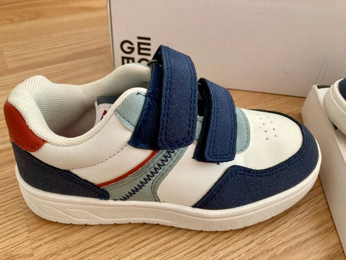 Baskets pointure 27 - photo numéro 8