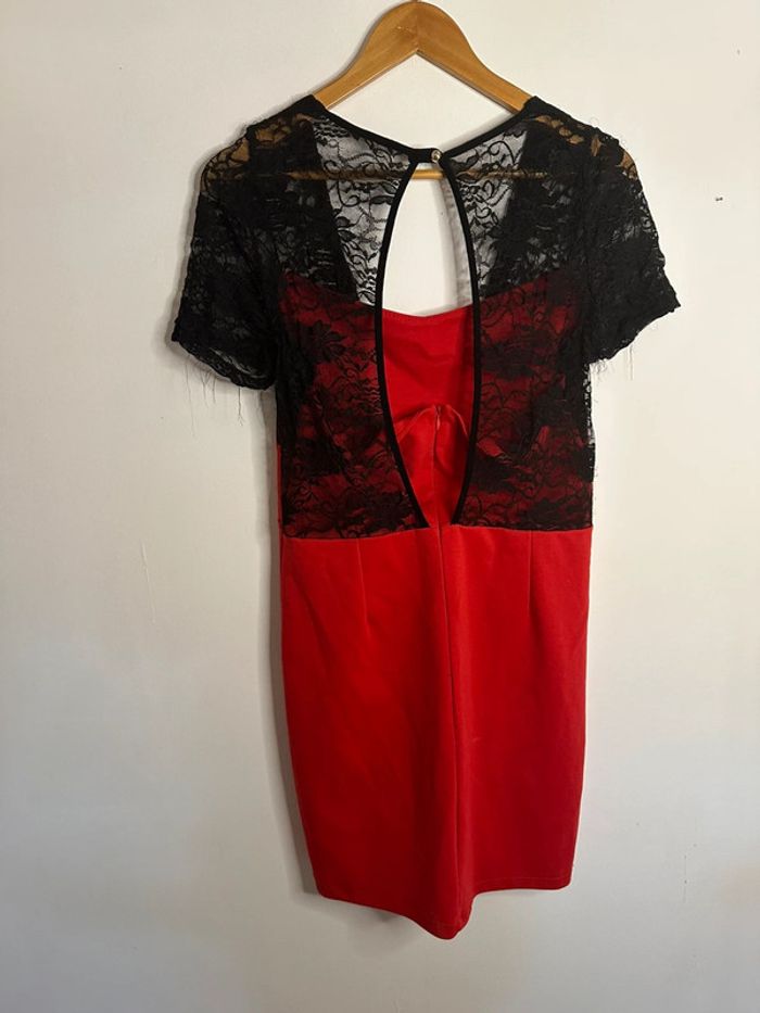 Jolie Robe taille 40/42 - photo numéro 3