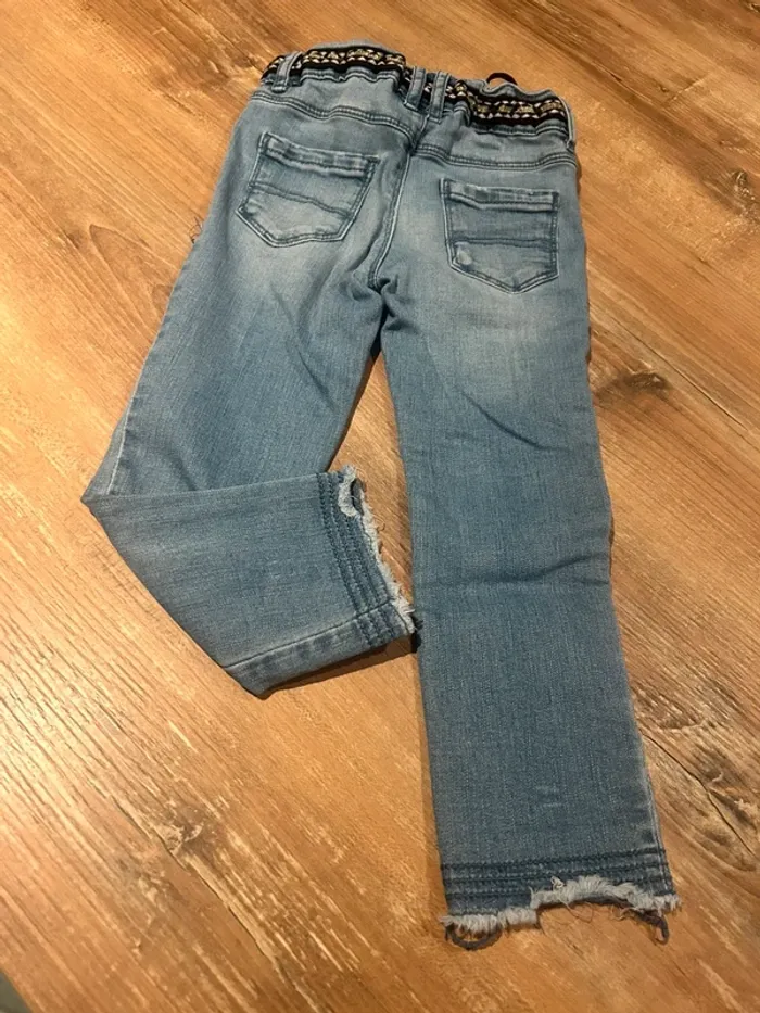 Jeans effet déchiré 3 ans - photo numéro 3