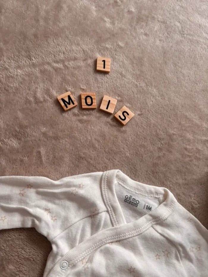 Body manches longues étoiles GÉMO - 1 mois - photo numéro 2