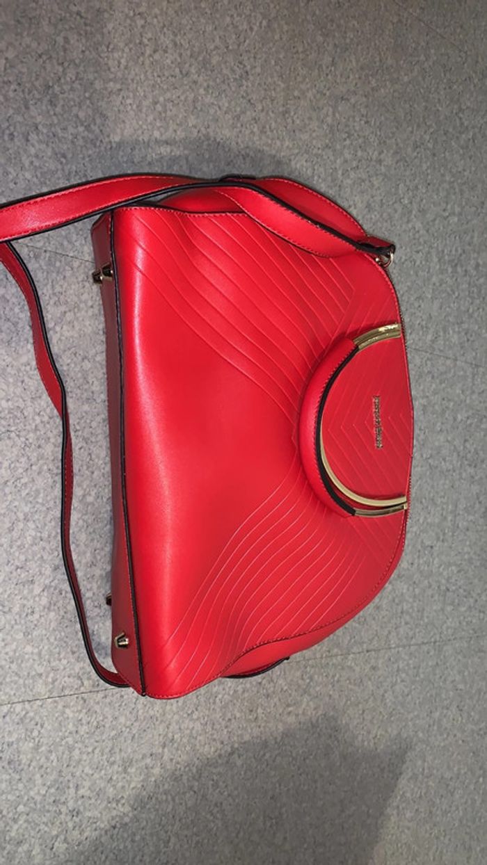 Sac en cuir rouge