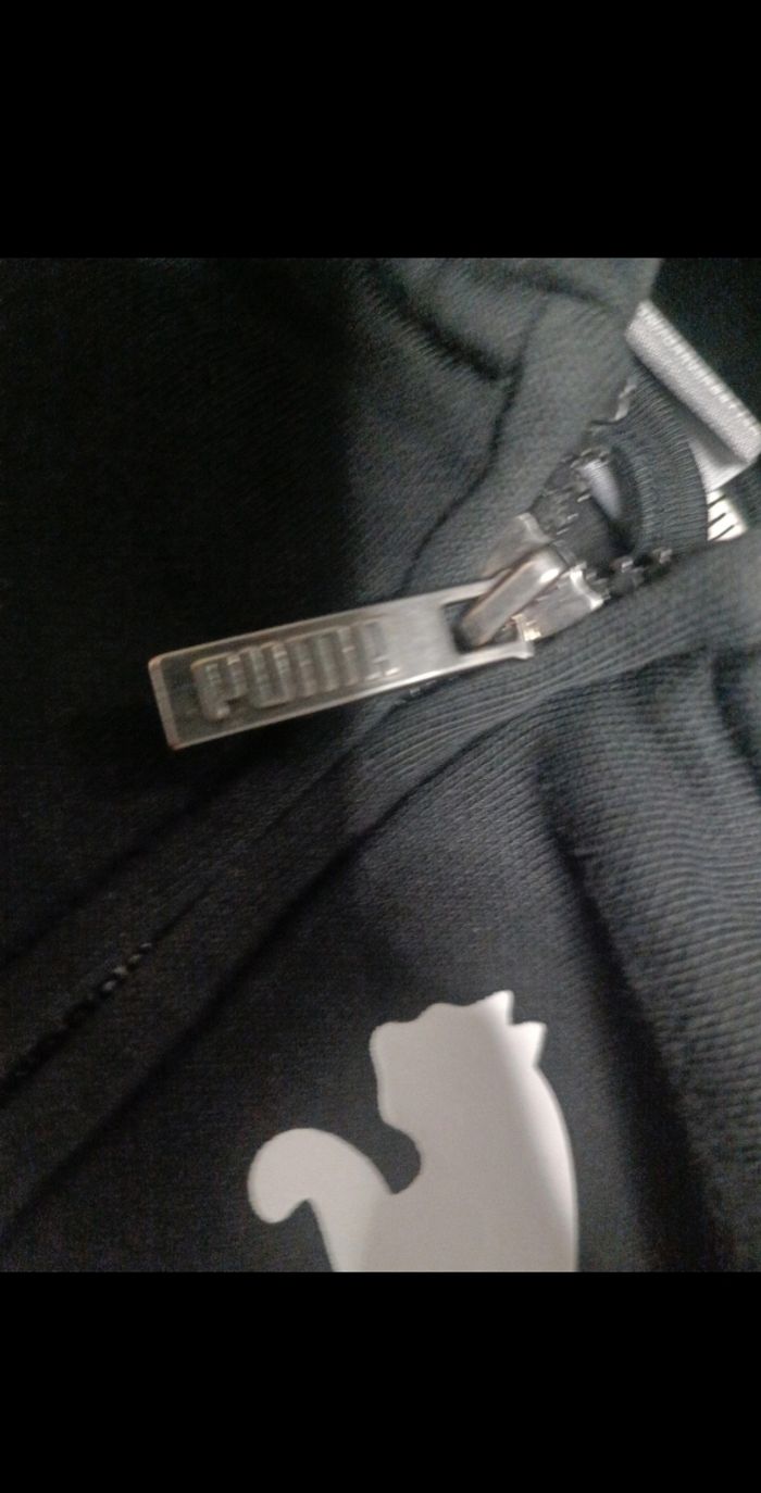 Sweat à capuche zippé Puma Noir - Logo Blanc - Taille S - Très Bon État - photo numéro 3