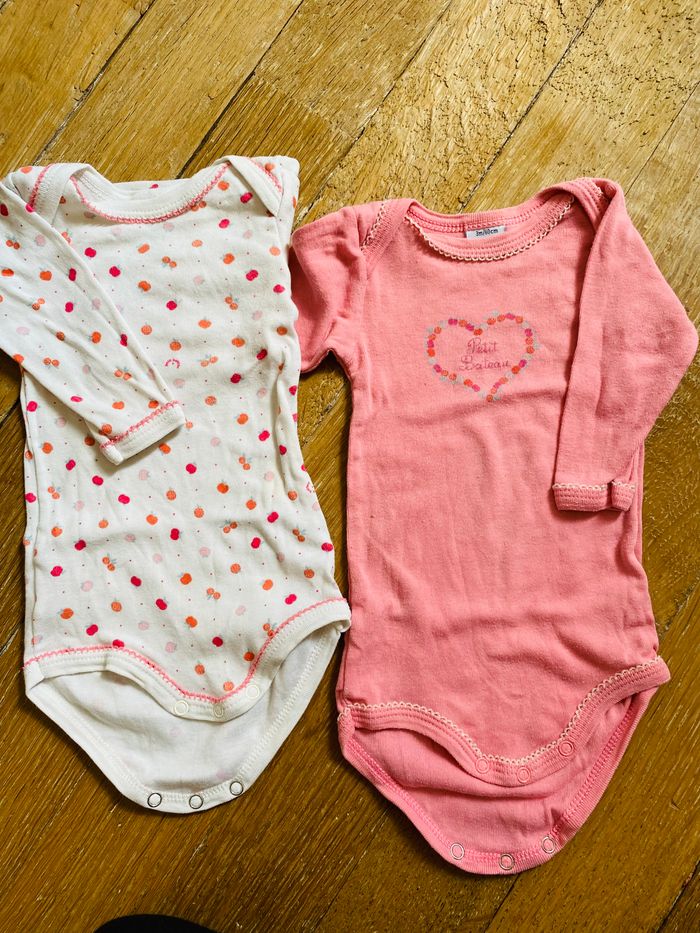 Lot 2 bodies ML Petit Bateau - photo numéro 2