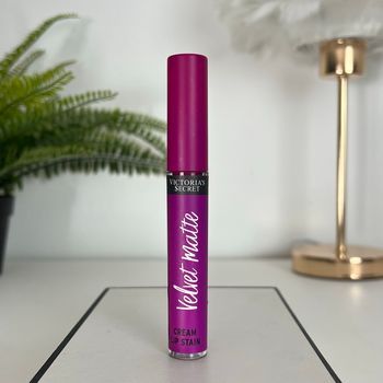 Rouge à lèvres Velvet Matte Victoria's Secret