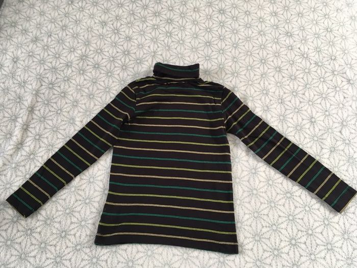 Teeshirt col roulé neuf - 6 ans