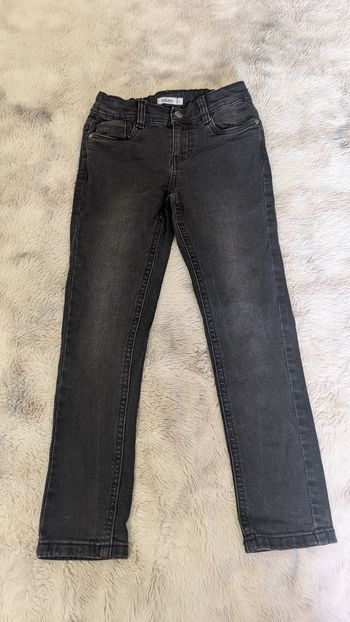 Pantalon Gémo taille 7 ans