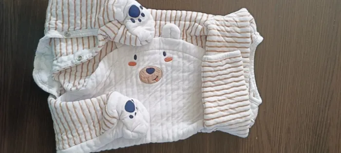 4 pyjamas 9 mois garçon - photo numéro 4