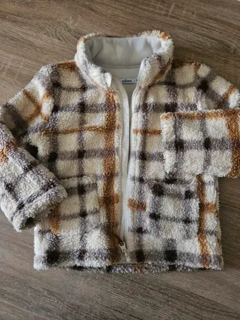 Veste polaire taille 3 ans 🌸