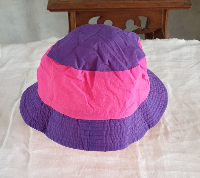 Bob fille réversible Rose et violet d’un côté – Jaune fluo et orange de l’autre - photo numéro 2