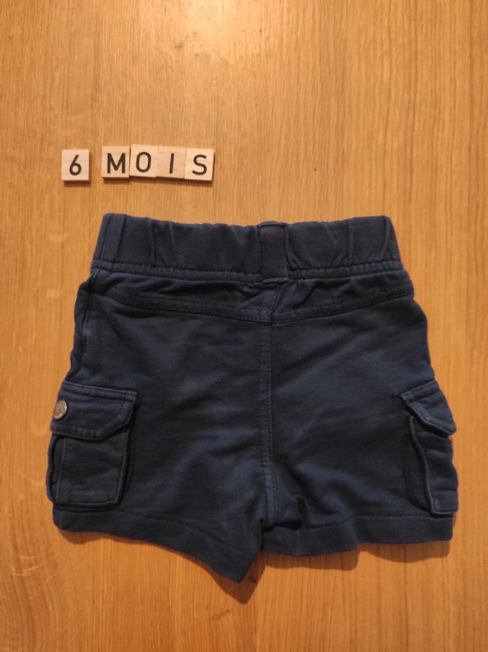 Short bleu marine - photo numéro 2