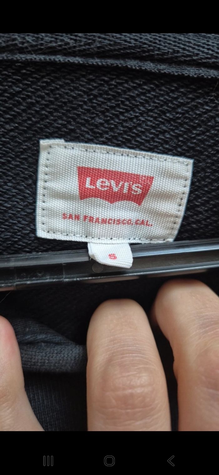 Sweat a capuche - photo numéro 3