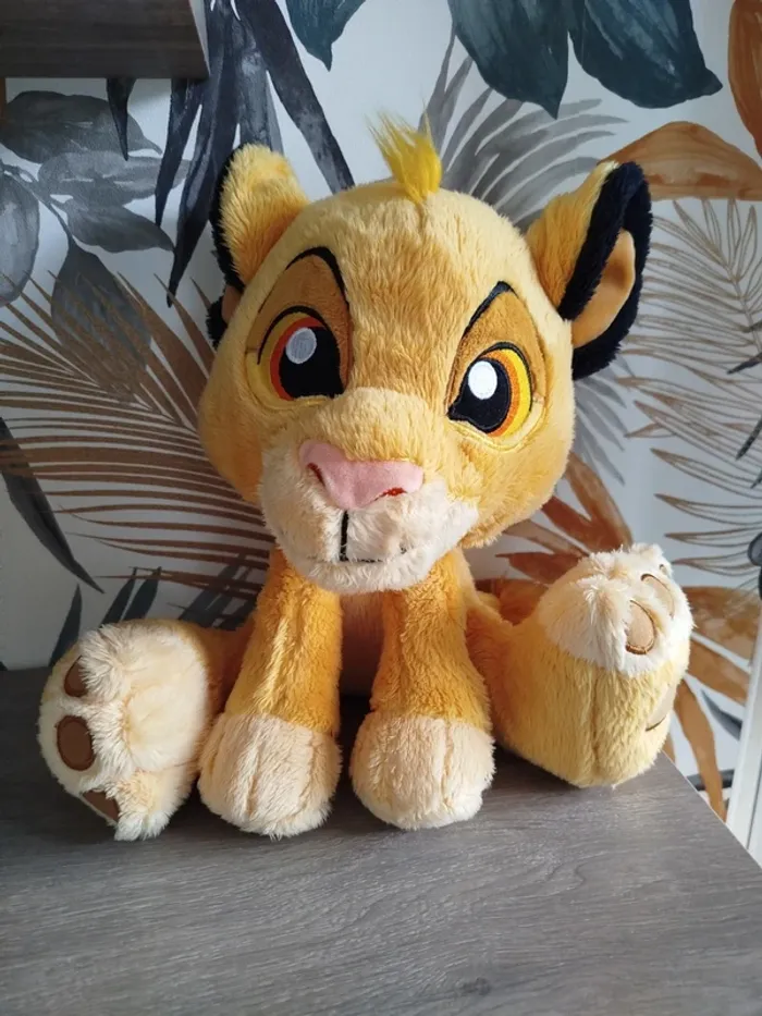 Peluche roi lion disney