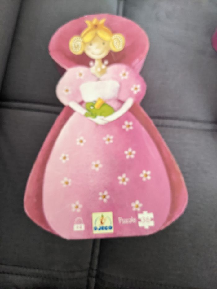 Puzzle Djeco La princesse et la grenouille - photo numéro 3