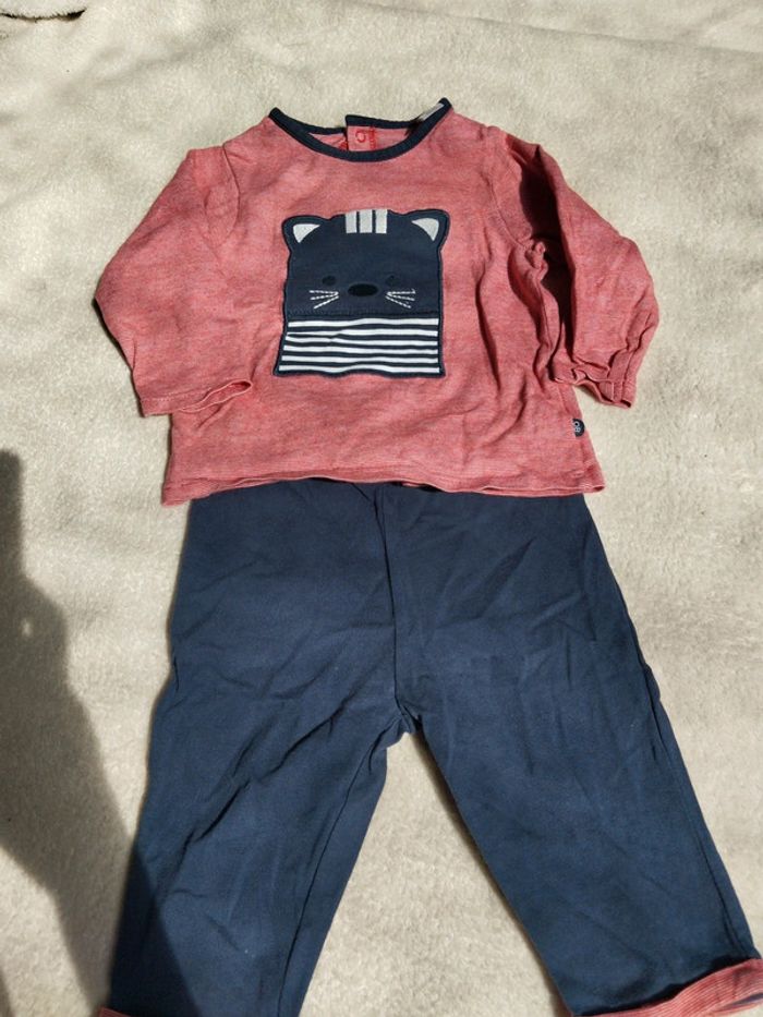 Pyjamas léger - photo numéro 2