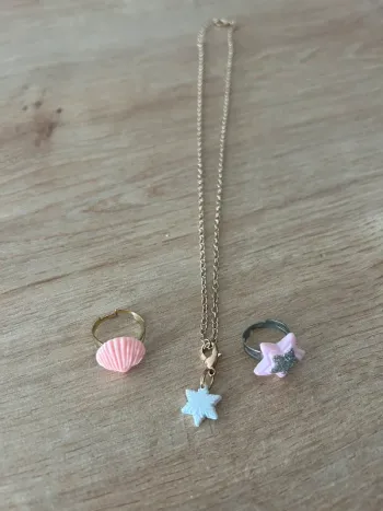 Collier et bague bijoux enfants