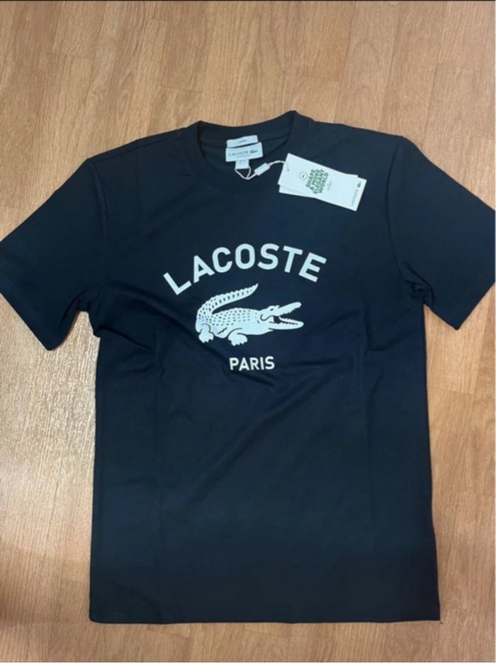 Tee shirt Lacoste neuf