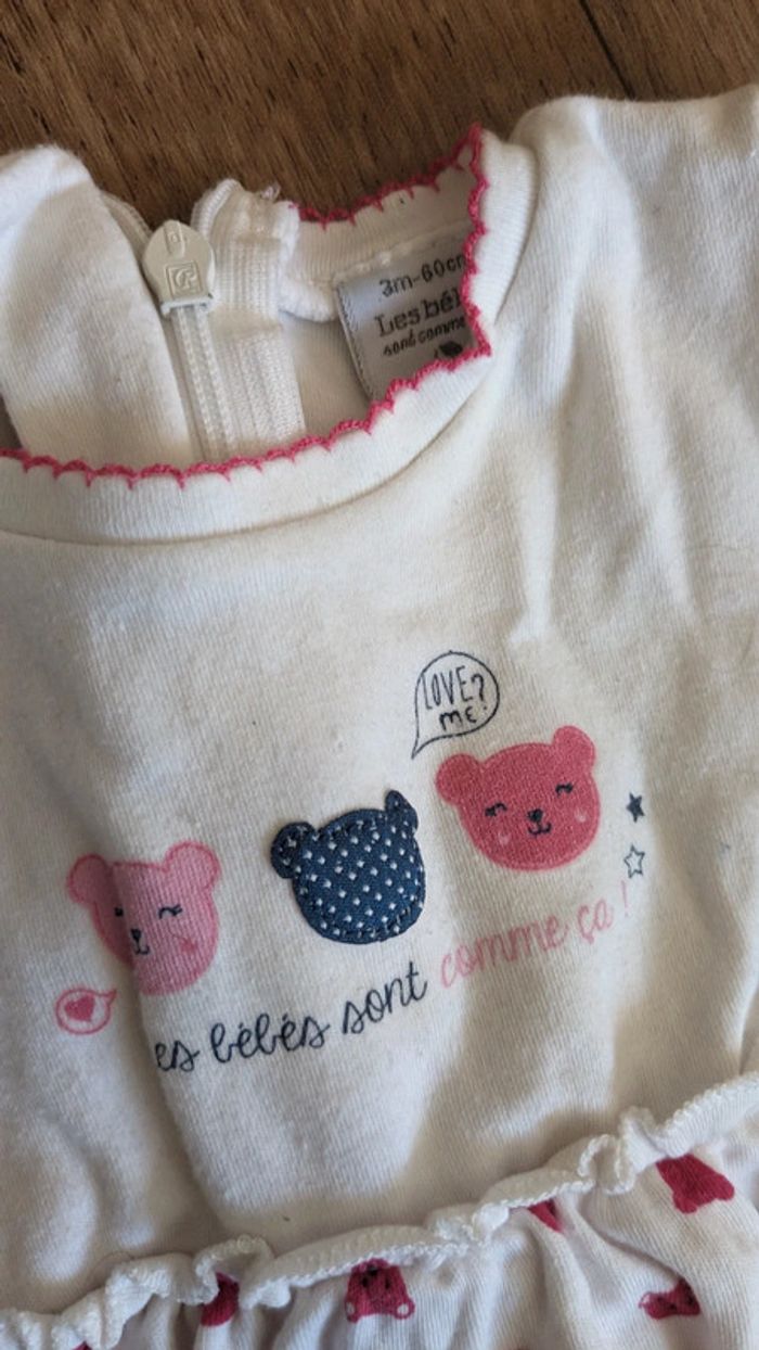 Combinaison/tennue 3 mois Fille - photo numéro 2